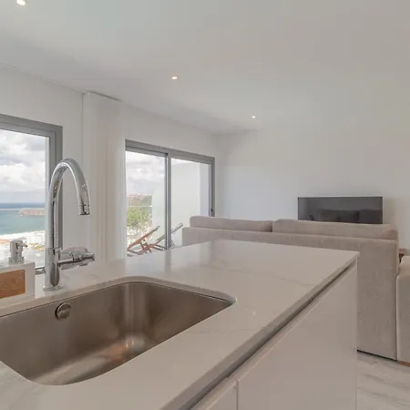 Caminho Real Guest I *