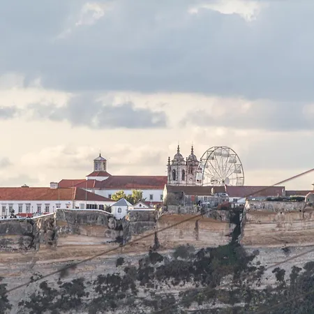 Caminho Real Guest I